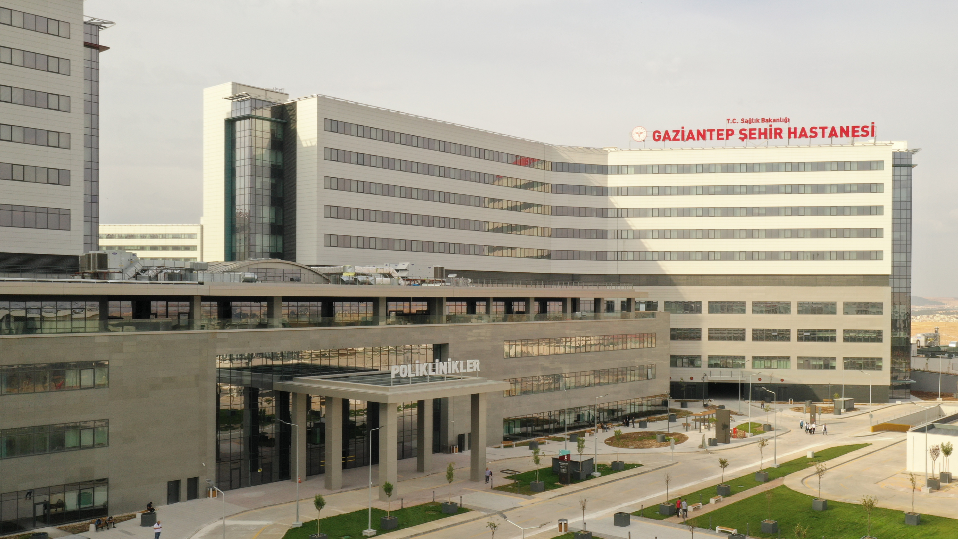 Gaziantep City Hospital, delivered by Rönesans in Partnership with Samsung C&T and Meridiam.png (3.96 MB)